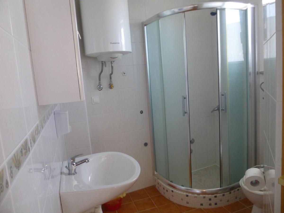 Apartment Dada Novi Vinodolski Buitenkant foto